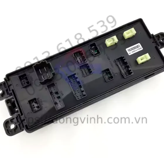 Hộp cầu chì YN24E00036F2 SK330/350-10